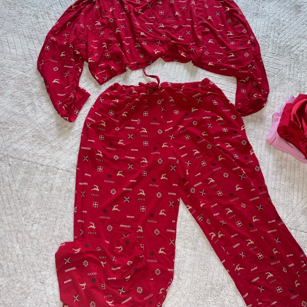 Woman SKIMS pj set oversized